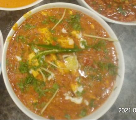Tasty Paneer Lababdar cooked by COOX chefs cooks during occasions parties events at home