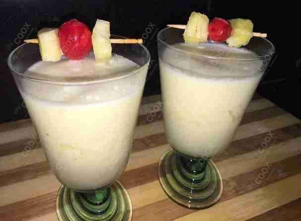 Tasty Virgin Pina Colada cooked by COOX chefs cooks during occasions parties events at home