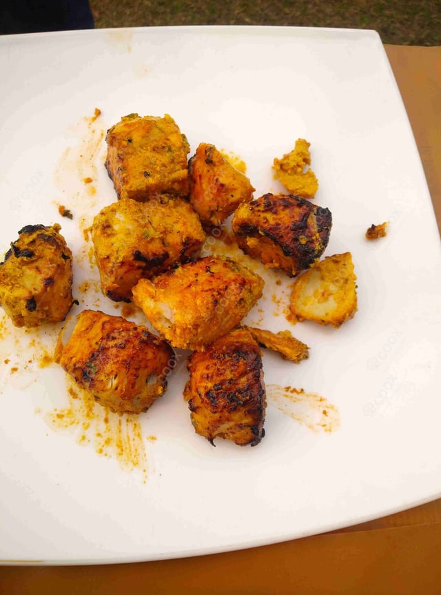 Tasty Fish Tikka cooked by COOX chefs cooks during occasions parties events at home