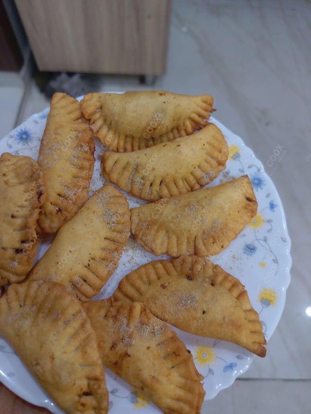 Tasty Veg Empanada cooked by COOX chefs cooks during occasions parties events at home