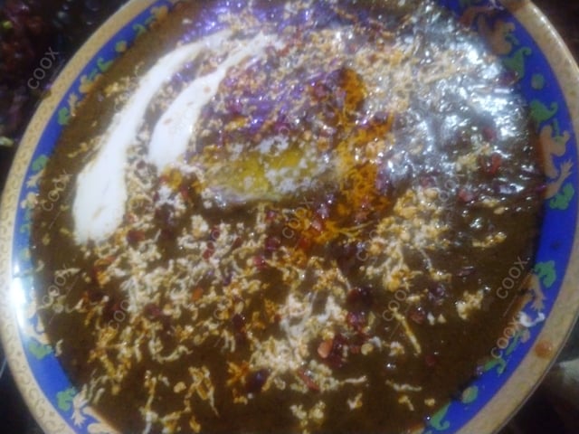 Tasty Palak Paneer cooked by COOX chefs cooks during occasions parties events at home