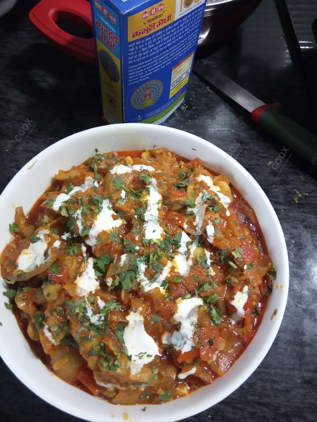 Tasty Mushroom do Pyaza cooked by COOX chefs cooks during occasions parties events at home