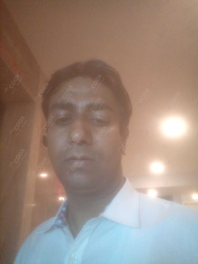 Chef from COOX at bookings. Professional cooks chefs at home