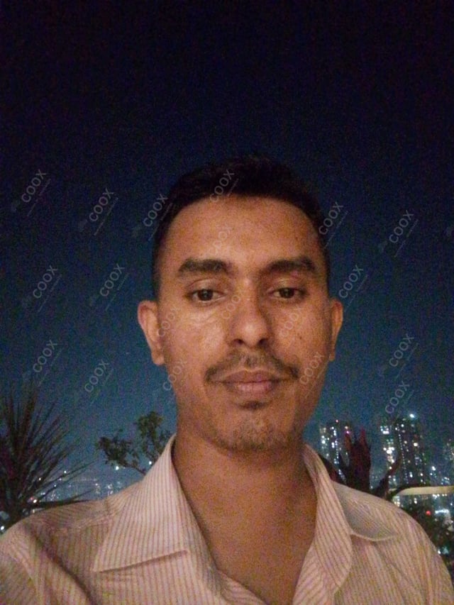 Chef from COOX at bookings. Professional cooks chefs at home