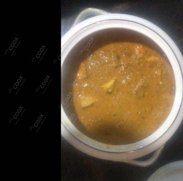 Tasty Paneer Lababdar cooked by COOX chefs cooks during occasions parties events at home