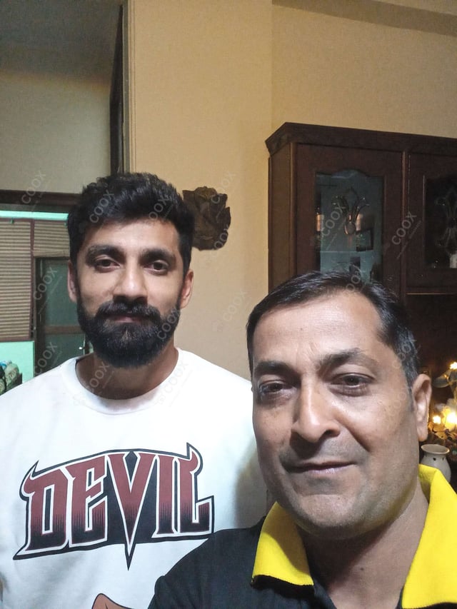 Tasty Veg Empanada cooked by COOX chefs cooks during occasions parties events at home