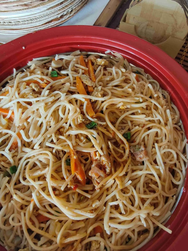 Tasty Chicken Chilli Garlic Noodles cooked by COOX chefs cooks during occasions parties events at home