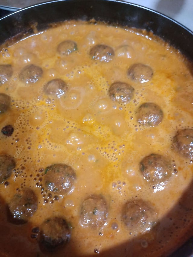 Tasty Palak Kofta cooked by COOX chefs cooks during occasions parties events at home