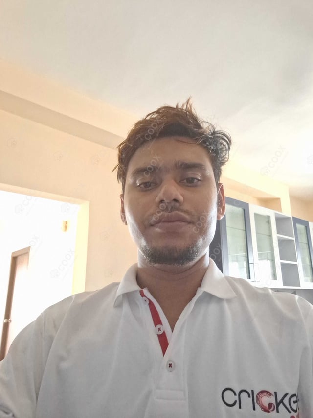 Chef from COOX at bookings. Professional cooks chefs at home