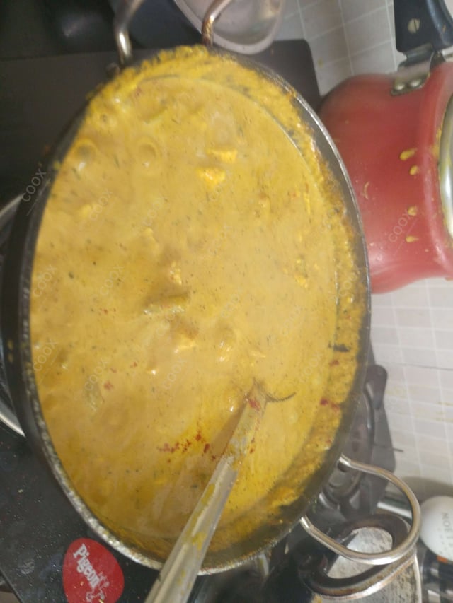 Tasty Sarso Ka Saag cooked by COOX chefs cooks during occasions parties events at home