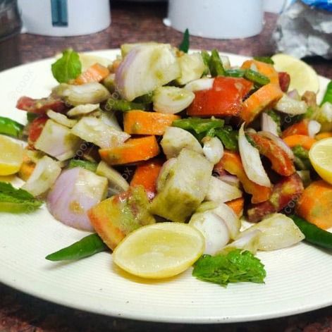 Tasty Lachha Paranthas cooked by COOX chefs cooks during occasions parties events at home