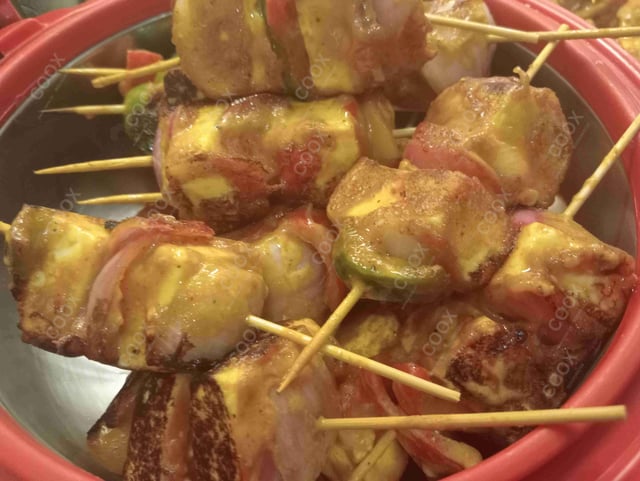 Tasty Paneer Shashlik cooked by COOX chefs cooks during occasions parties events at home
