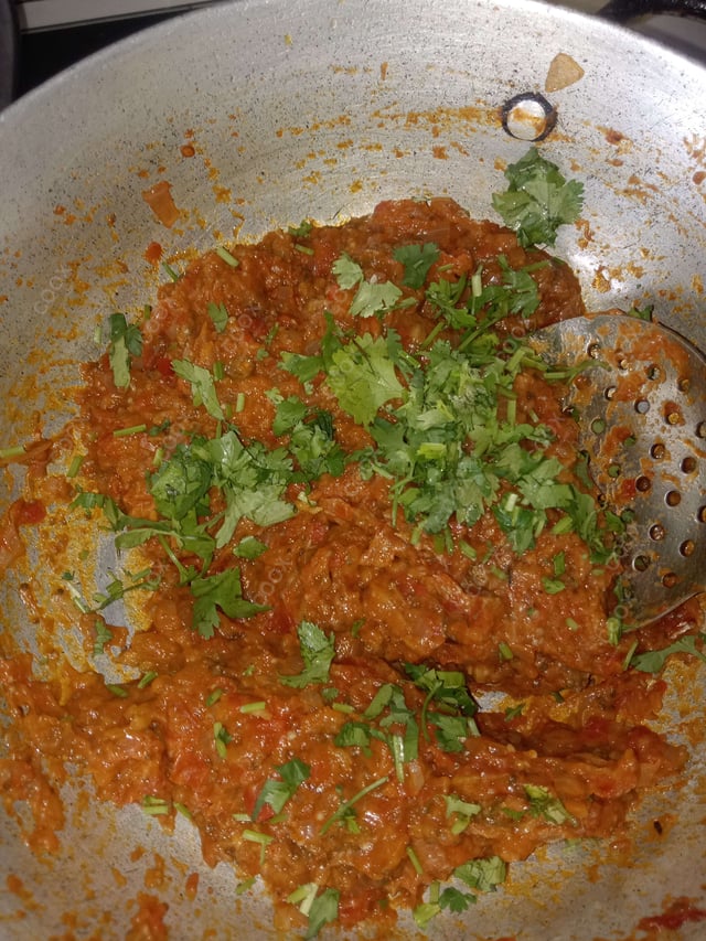 Tasty Baingan Ka bharta cooked by COOX chefs cooks during occasions parties events at home