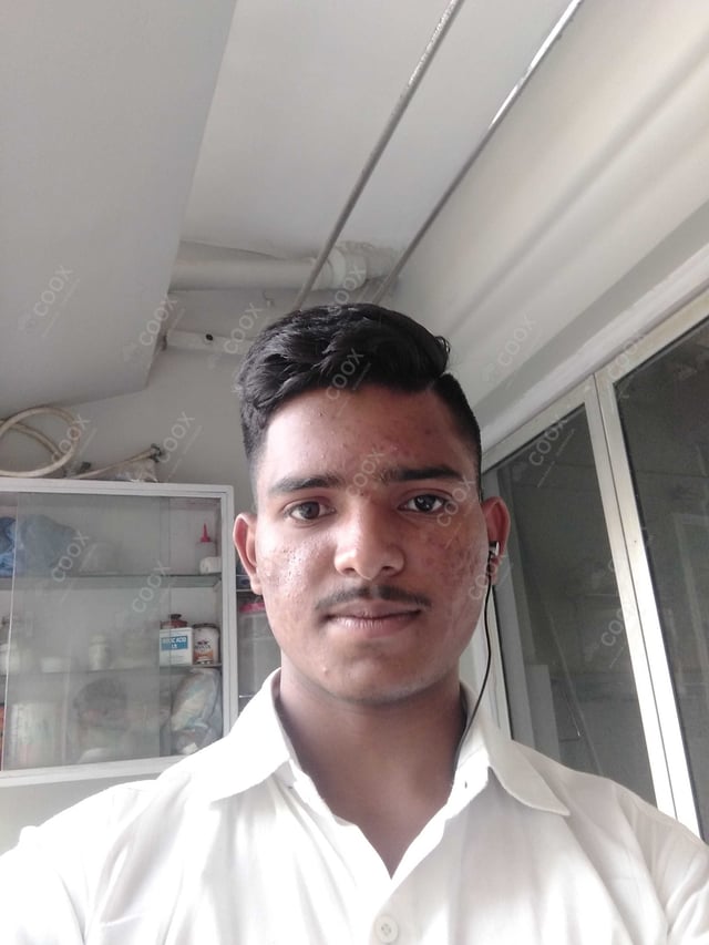 Chef from COOX at bookings. Professional cooks chefs at home