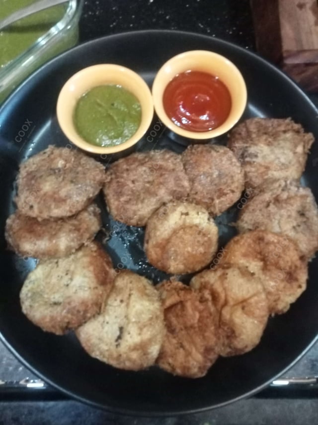 Tasty Chicken in Schezwan Sauce cooked by COOX chefs cooks during occasions parties events at home