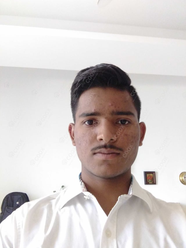 Chef from COOX at bookings. Professional cooks chefs at home