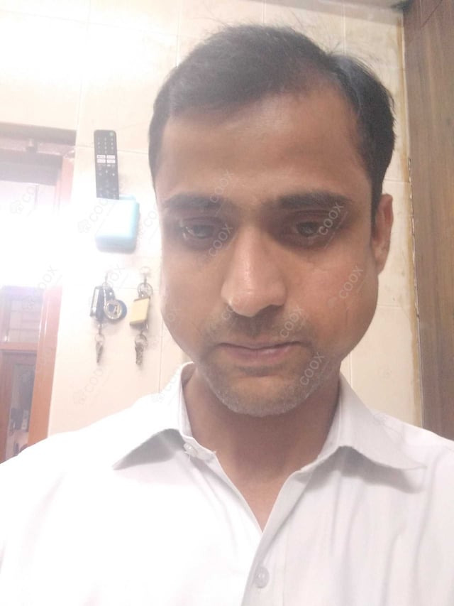 Chef from COOX at bookings. Professional cooks chefs at home