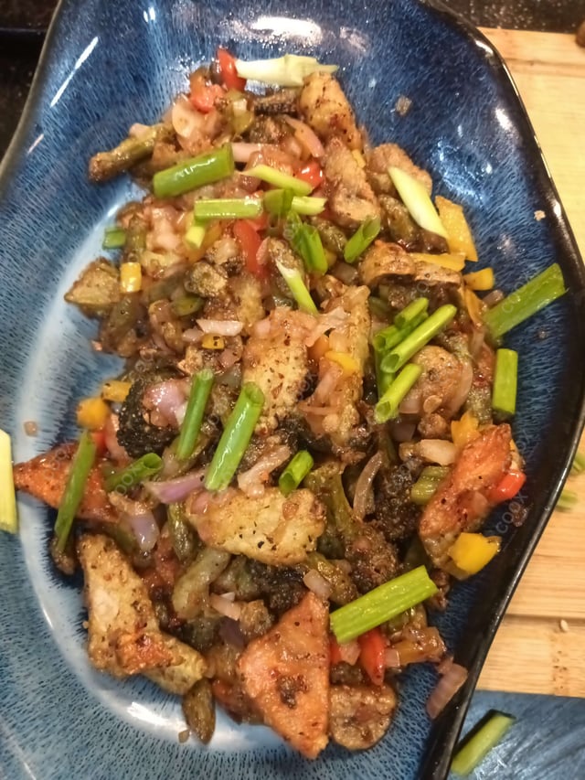 Tasty Vegetable Salt and Pepper cooked by COOX chefs cooks during occasions parties events at home