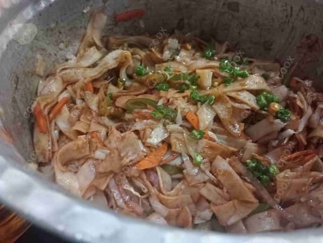 Tasty Veg Pad Thai Noodles cooked by COOX chefs cooks during occasions parties events at home