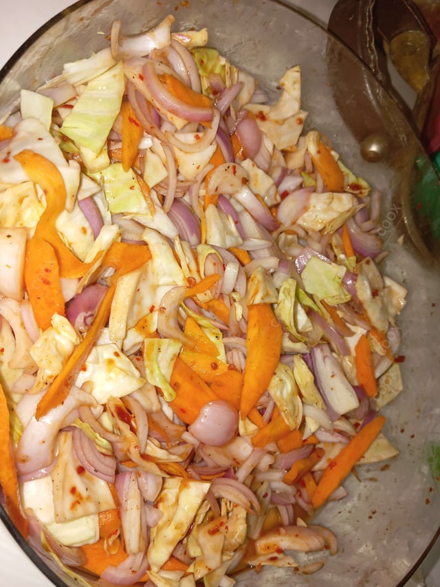 Tasty Spaghetti Aglio e Olio cooked by COOX chefs cooks during occasions parties events at home