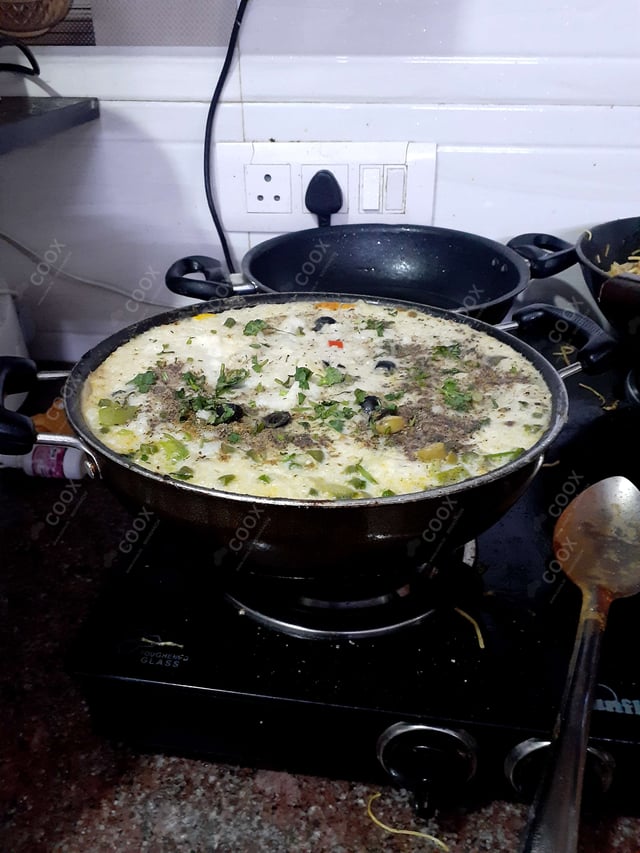 Tasty Veg Hakka Noodles cooked by COOX chefs cooks during occasions parties events at home