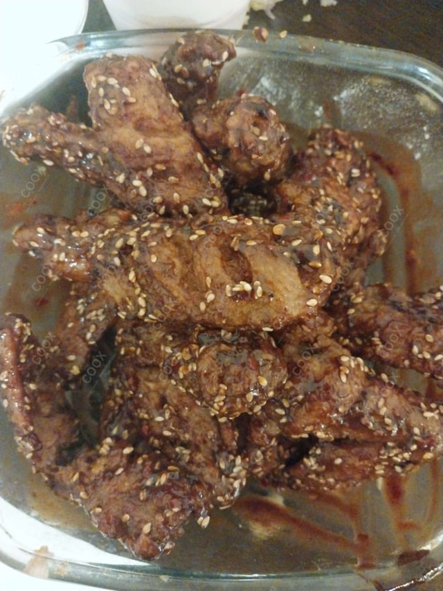 Tasty Chicken Wings cooked by COOX chefs cooks during occasions parties events at home