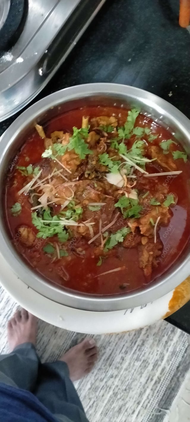 Tasty Chicken Curry cooked by COOX chefs cooks during occasions parties events at home