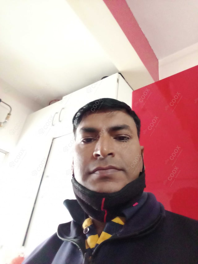 Chef from COOX at bookings. Professional cooks chefs at home