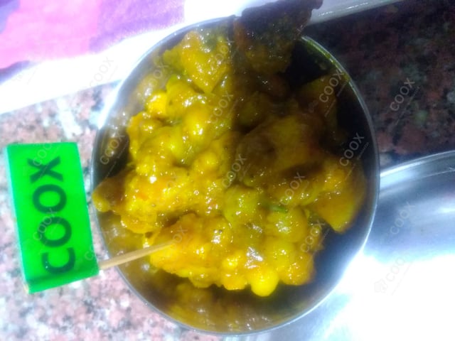 Tasty Chole cooked by COOX chefs cooks during occasions parties events at home