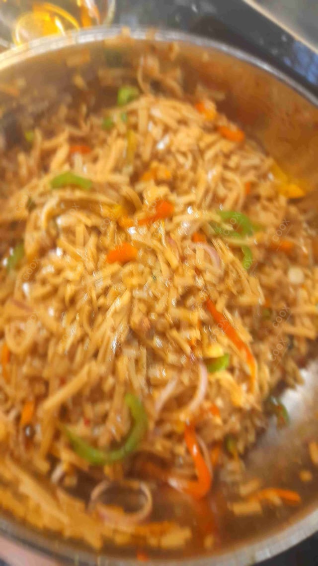 Tasty Veg Pad Thai Noodles cooked by COOX chefs cooks during occasions parties events at home