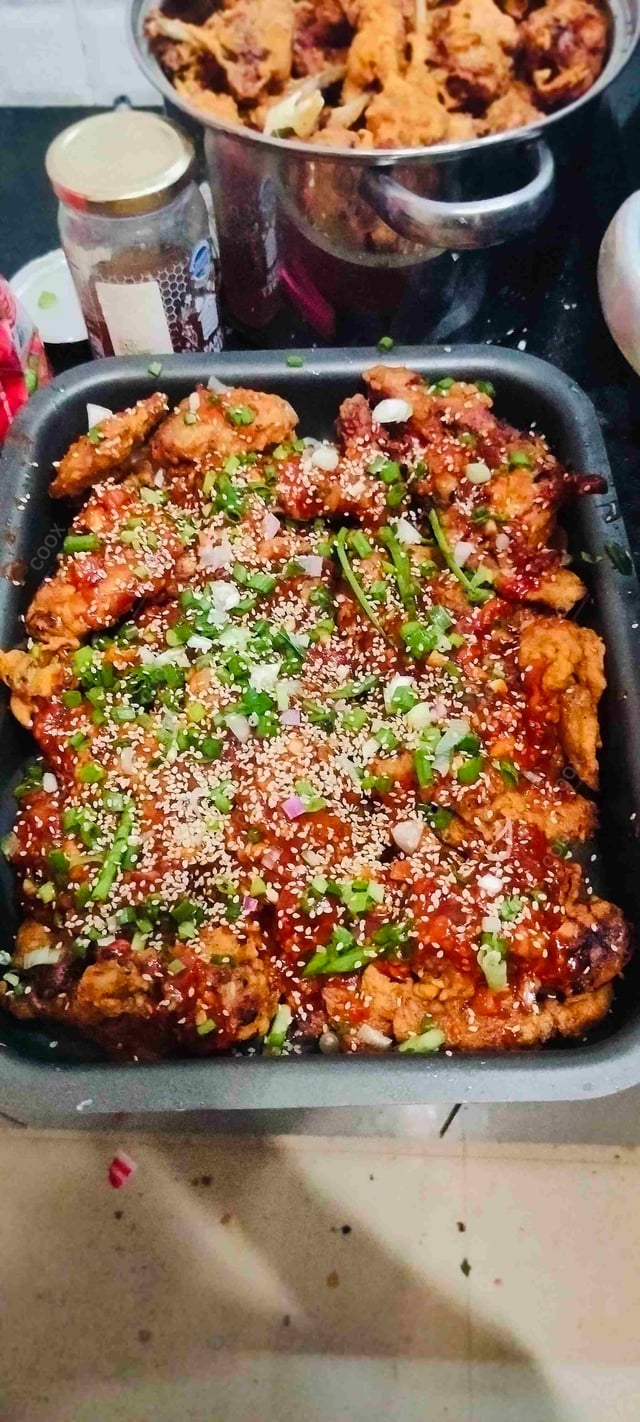 Tasty Chicken Wings cooked by COOX chefs cooks during occasions parties events at home