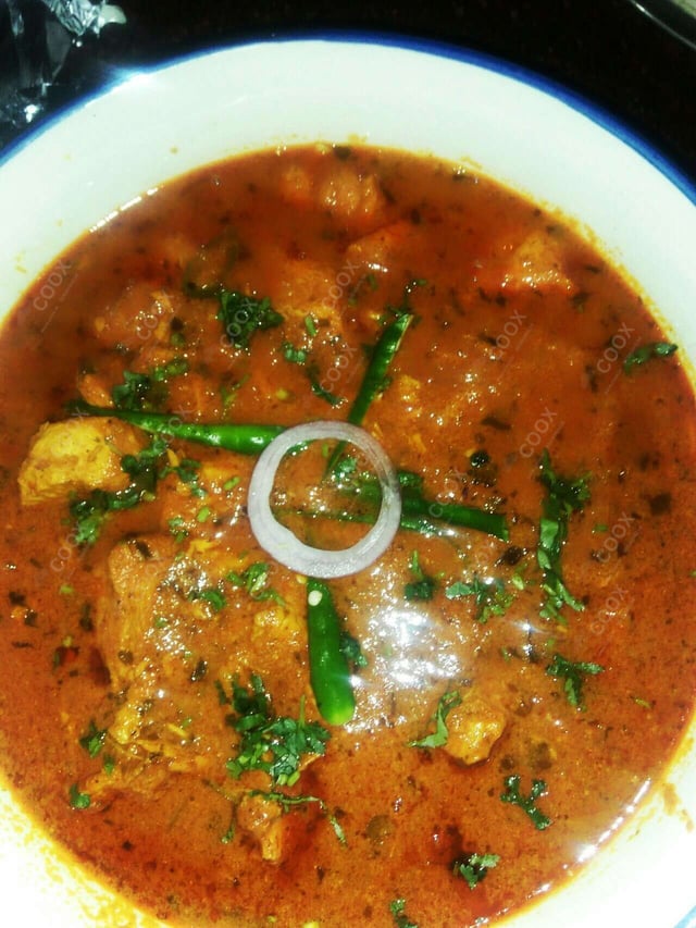 Tasty Chicken Curry cooked by COOX chefs cooks during occasions parties events at home