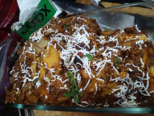 Tasty Stuffed Potatoes (Gravy) cooked by COOX chefs cooks during occasions parties events at home