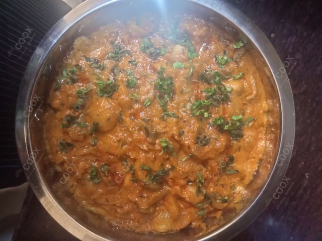 Tasty Mushroom do Pyaza cooked by COOX chefs cooks during occasions parties events at home