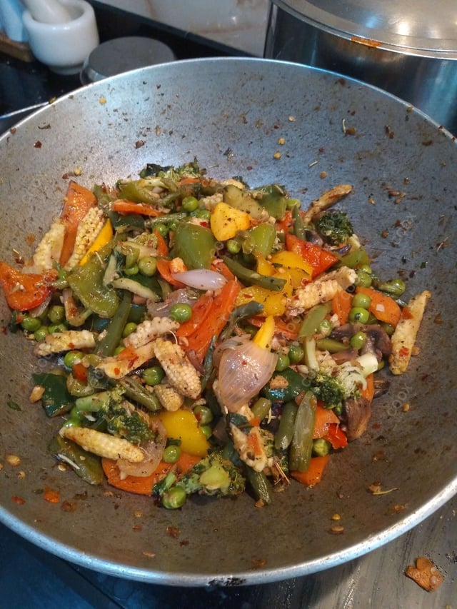 Tasty Vegetable Stir Fry cooked by COOX chefs cooks during occasions parties events at home