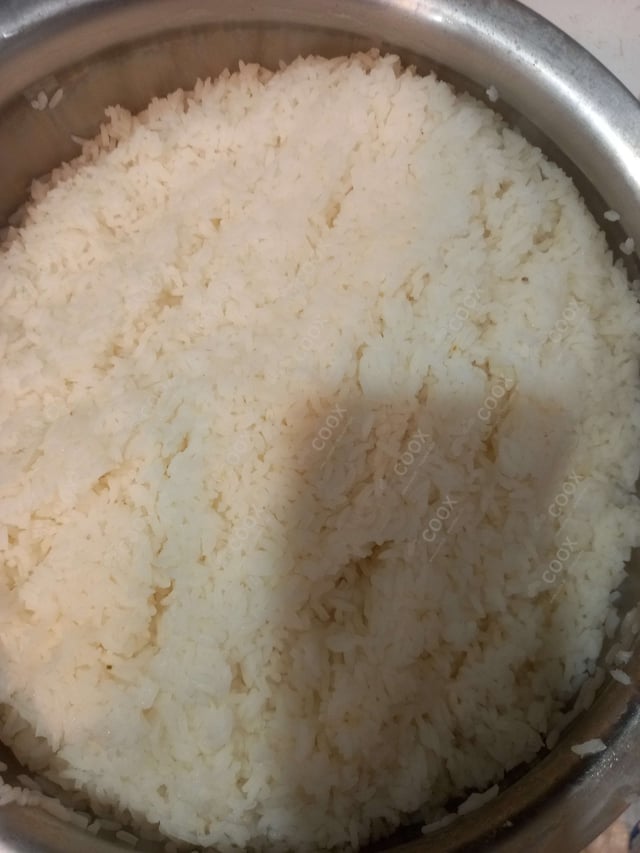 Delicious Steamed Rice prepared by COOX