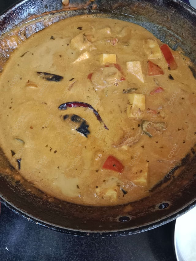 Delicious Kadhai Paneer prepared by COOX