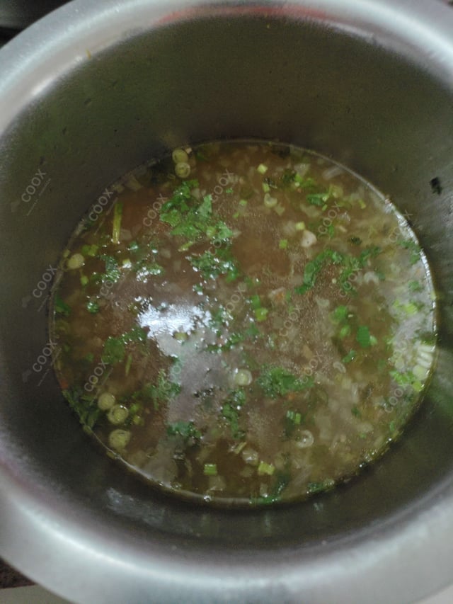 Tasty Lemon Coriander Soup cooked by COOX chefs cooks during occasions parties events at home