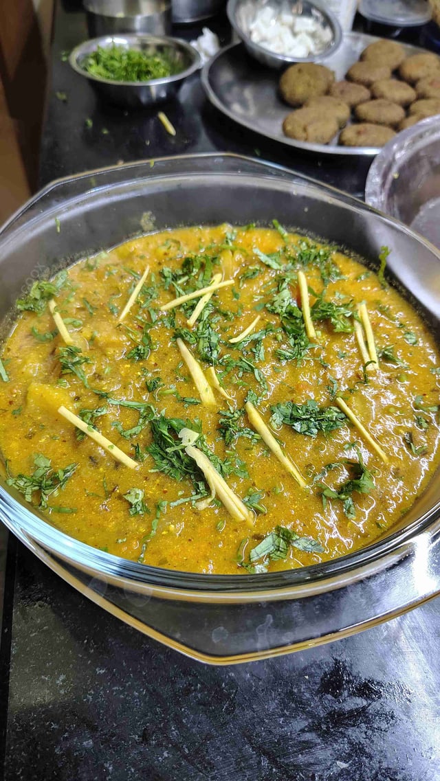 Tasty Aloo Gravy cooked by COOX chefs cooks during occasions parties events at home