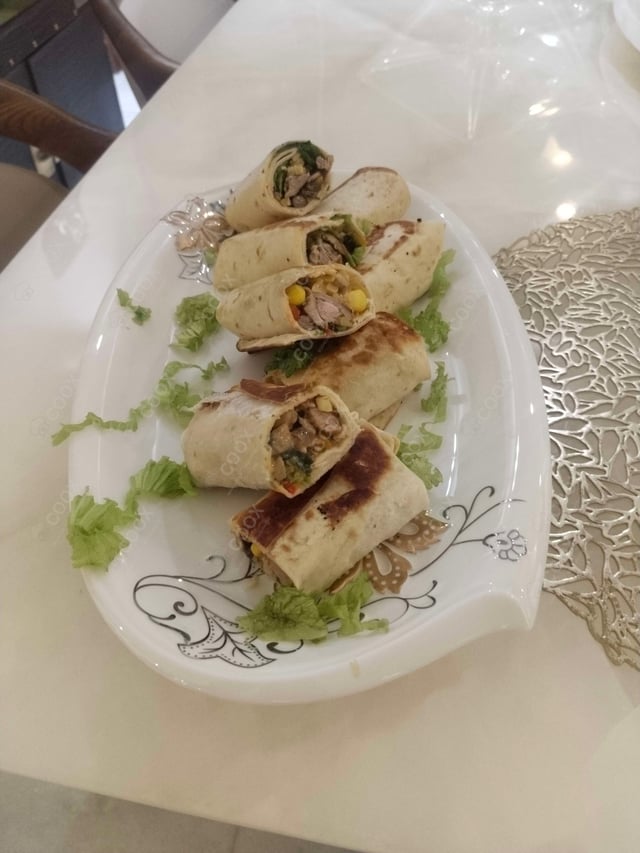 Tasty Chicken Quesadillas cooked by COOX chefs cooks during occasions parties events at home