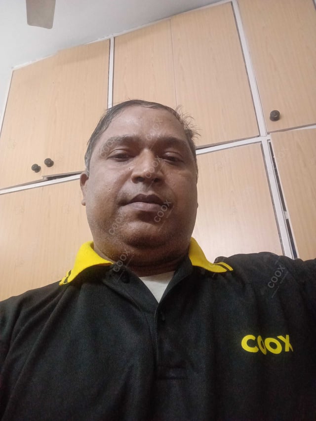 Chef from COOX at bookings. Professional cooks chefs at home