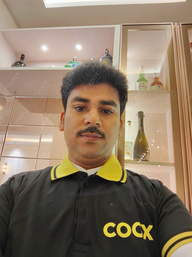 Chef from COOX at bookings. Professional cooks chefs at home