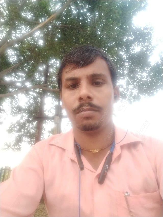 Chef from COOX at bookings. Professional cooks chefs at home