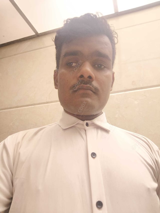 Chef from COOX at bookings. Professional cooks chefs at home