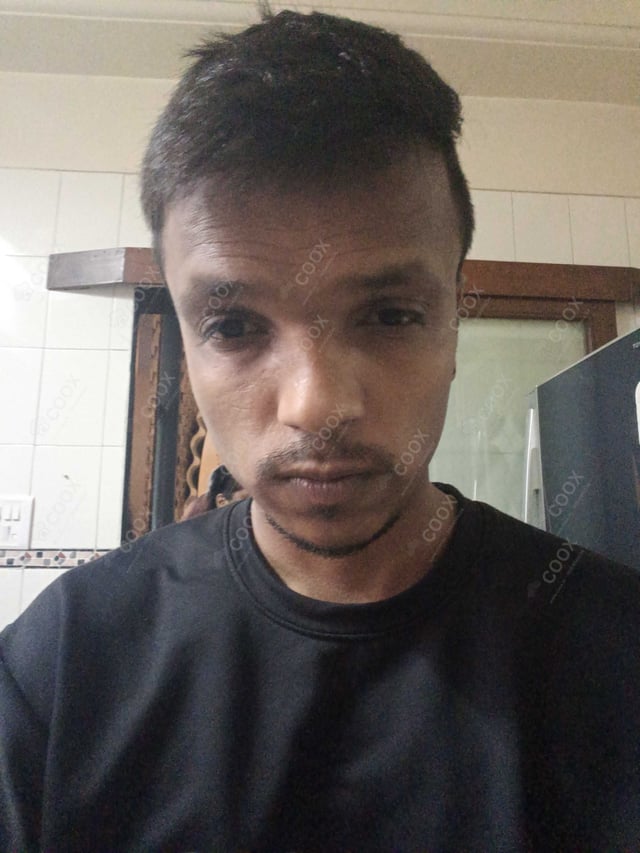 Chef from COOX at bookings. Professional cooks chefs at home