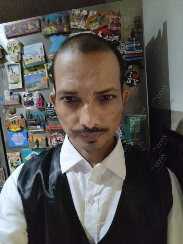 Chef from COOX at bookings. Professional cooks chefs at home