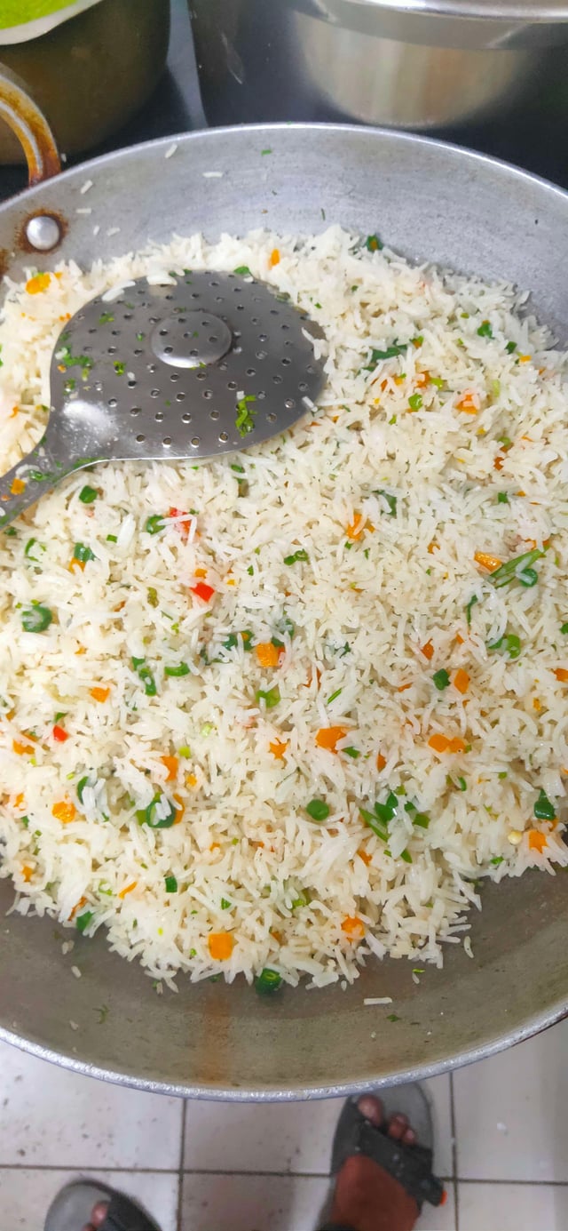 Tasty Veg Fried Rice cooked by COOX chefs cooks during occasions parties events at home