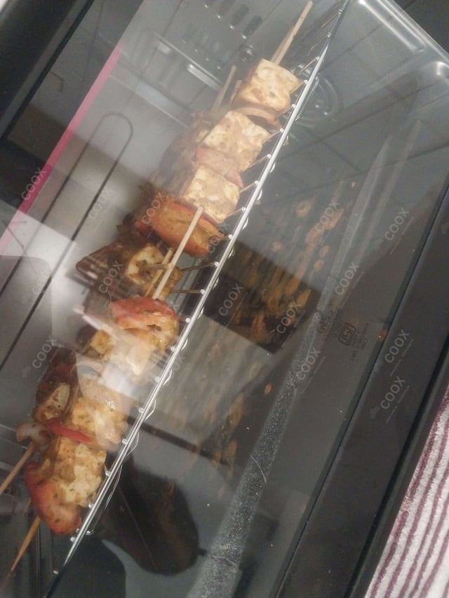 Tasty Paneer Shashlik cooked by COOX chefs cooks during occasions parties events at home