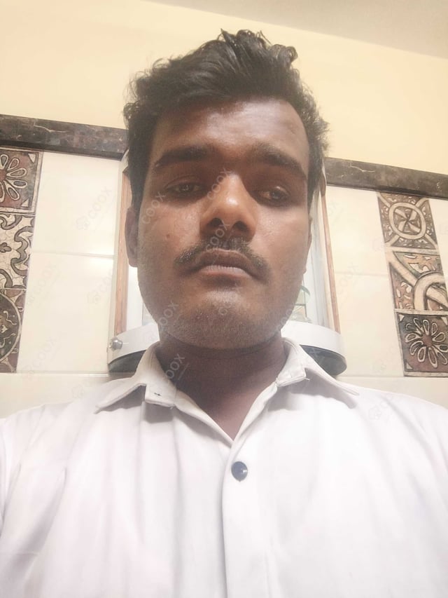 Chef from COOX at bookings. Professional cooks chefs at home