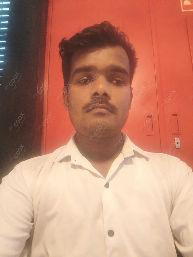 Chef from COOX at bookings. Professional cooks chefs at home